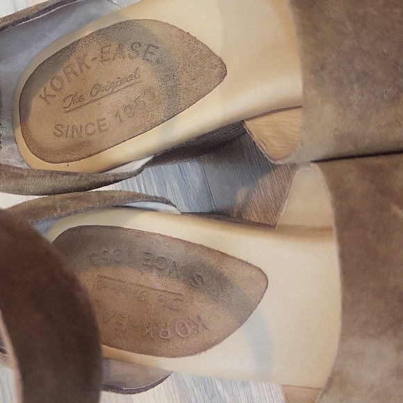 KORK-EASE Gazania in Tenne Suede Brown Suede 3" Sandal - Picture 4 of 13